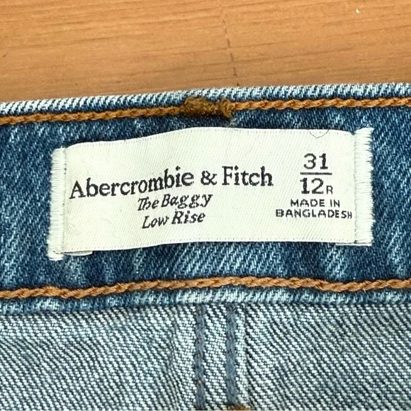 Abercrombie & Fitch Vintage Low Rise Stretch Baggy Jean Medium Wash Size 31/12R - Picture 8 of 13